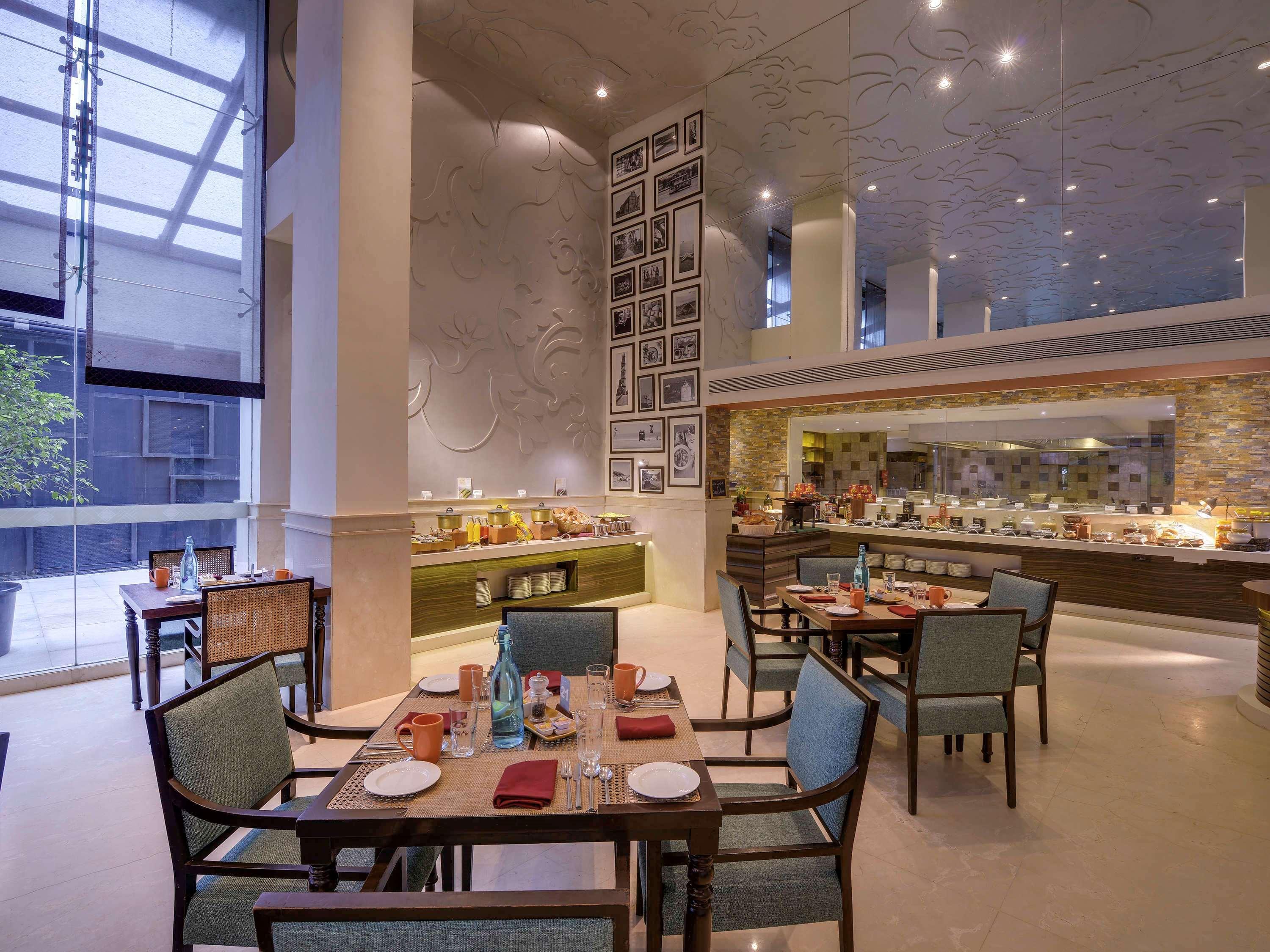 Novotel Goa Resort & Spa קנדולים מראה חיצוני תמונה The restaurant