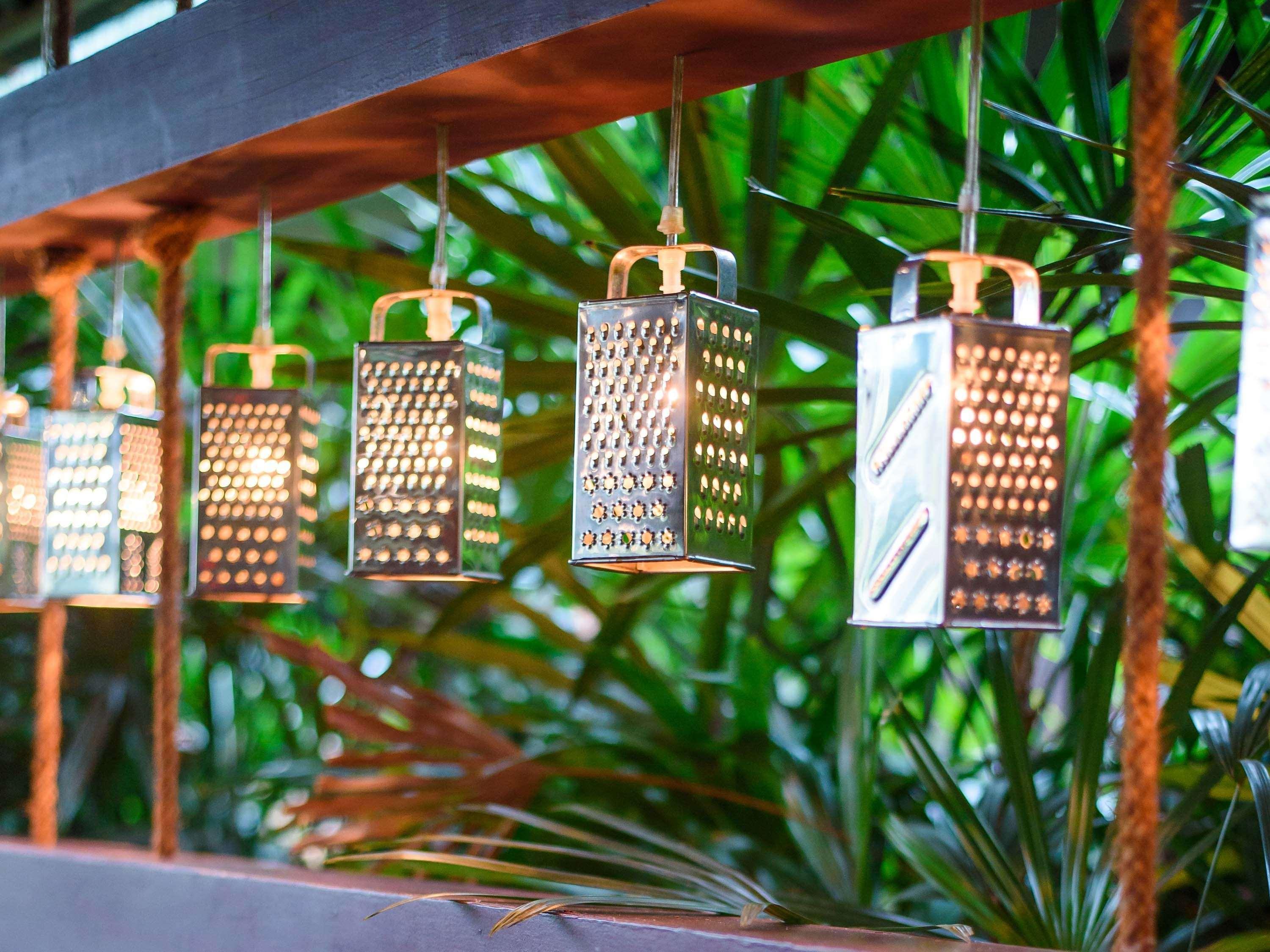 Novotel Goa Resort & Spa קנדולים מראה חיצוני תמונה Cheese grater lights